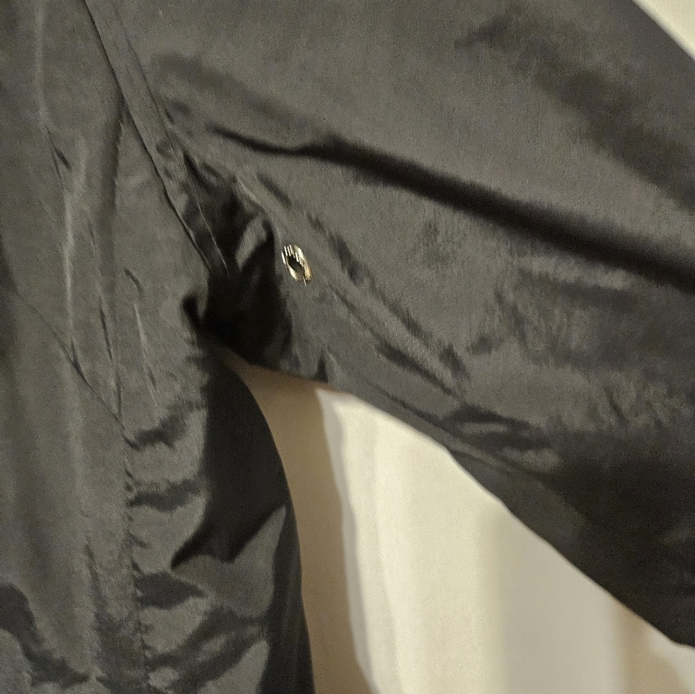 Columbia Sportswear Women's Button Down rain jacket Medium Black - Picture 7 of 11